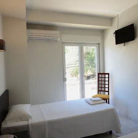 Guest House Boliqueime 博利凯梅