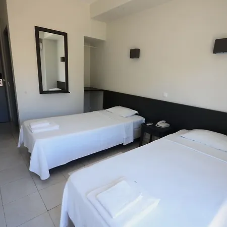 Guest House Boliqueime *