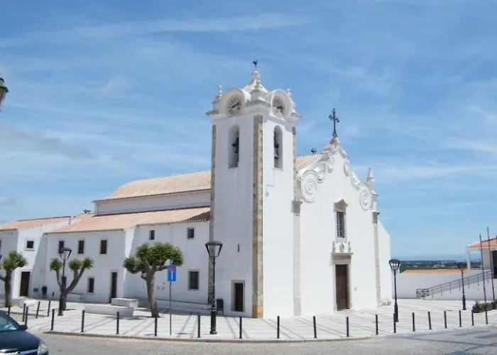 Guest House Boliqueime 博利凯梅