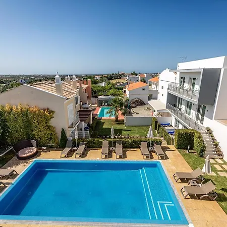 Guest House Boliqueime Πανσιόν *